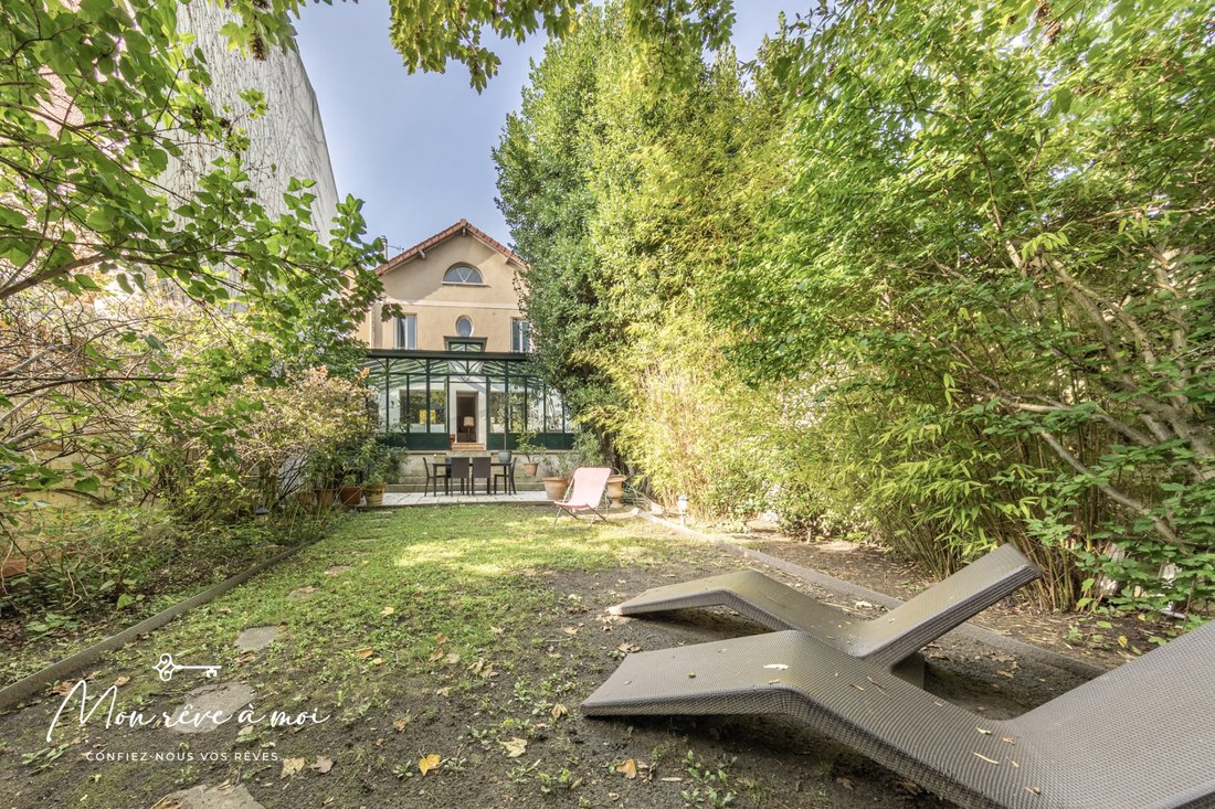 House in Plateau Ouest, Suresnes, France 1 - 15960341
