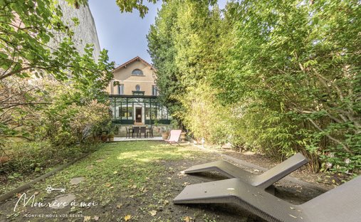 Casa en Meseta Oeste, Suresnes, Francia 1
