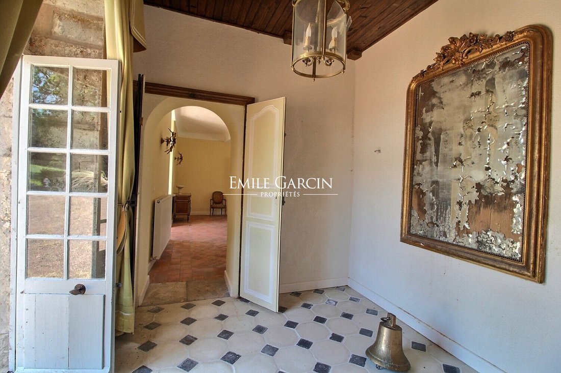 Le Rêve Bourguignon: A Moated 18th-Century Château Whispering of Hunt Balls & Starlit Gardens
