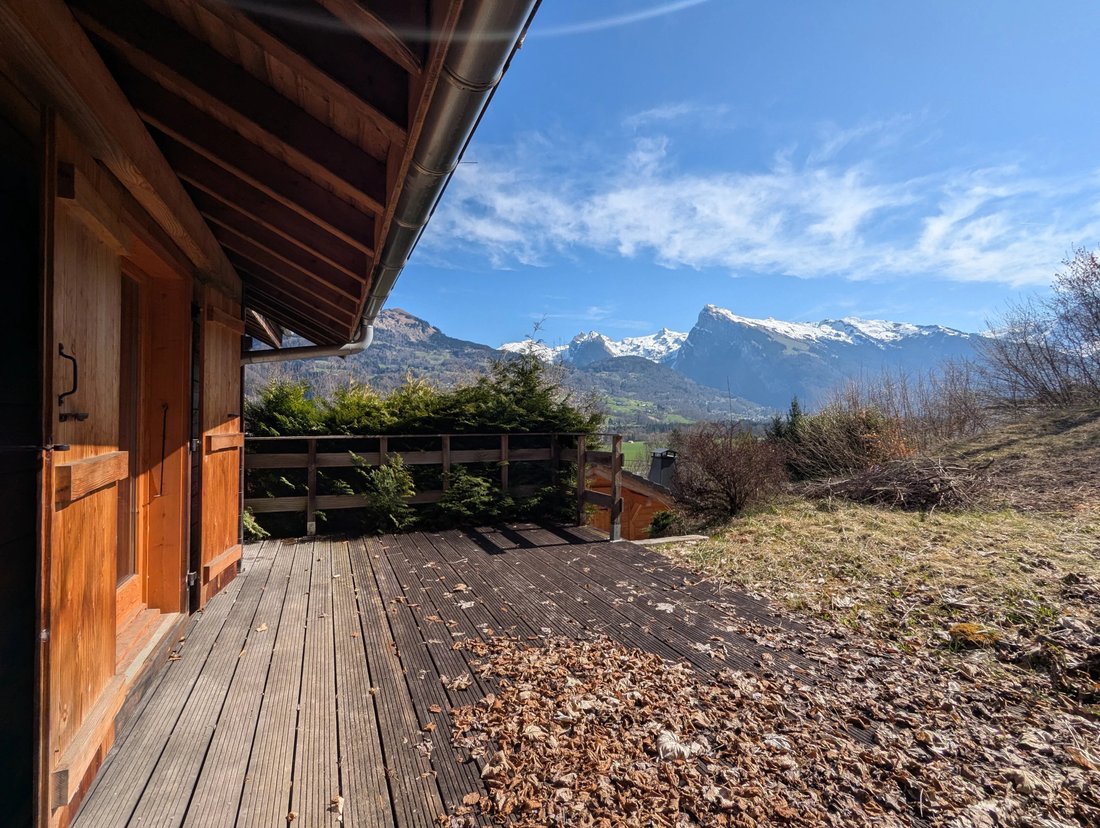 Chalet in Morillon, Auvergne-Rhône-Alpes, France 1 - 15959027