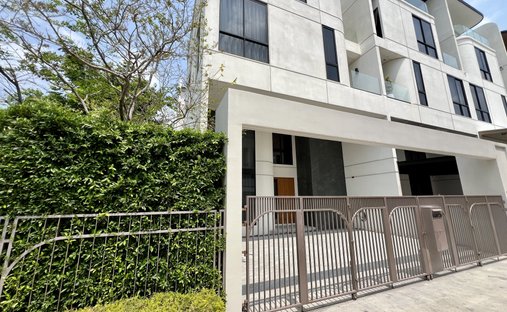 Stadthaus in Bang Phong Phang, Bangkok, Thailand 1