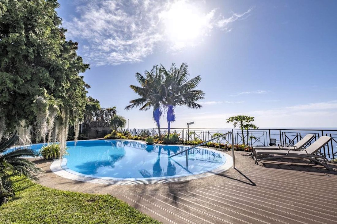 Villa in Sao Goncalo, Madeira, Portugal 1 - 15962418
