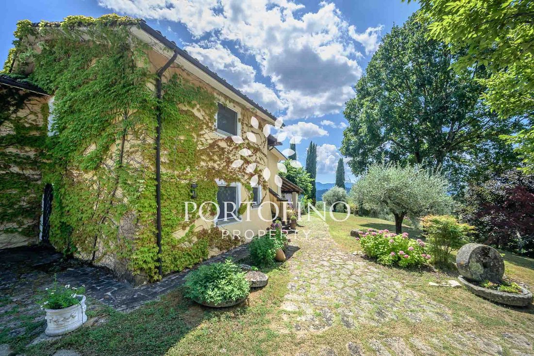 Villa in Fivizzano, Tuscany, Italy 2 - 15987306