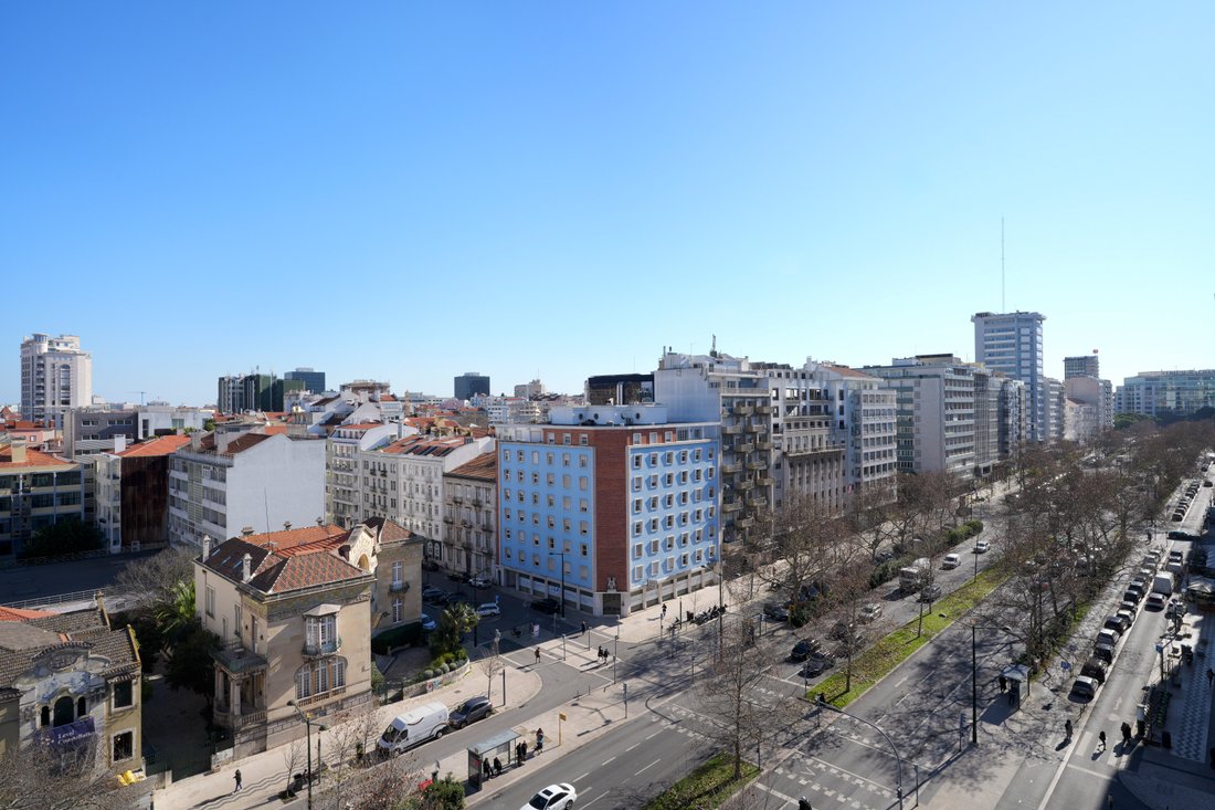 Apartment in Avenidas Novas, Lisbon, Portugal 2 - 15965411