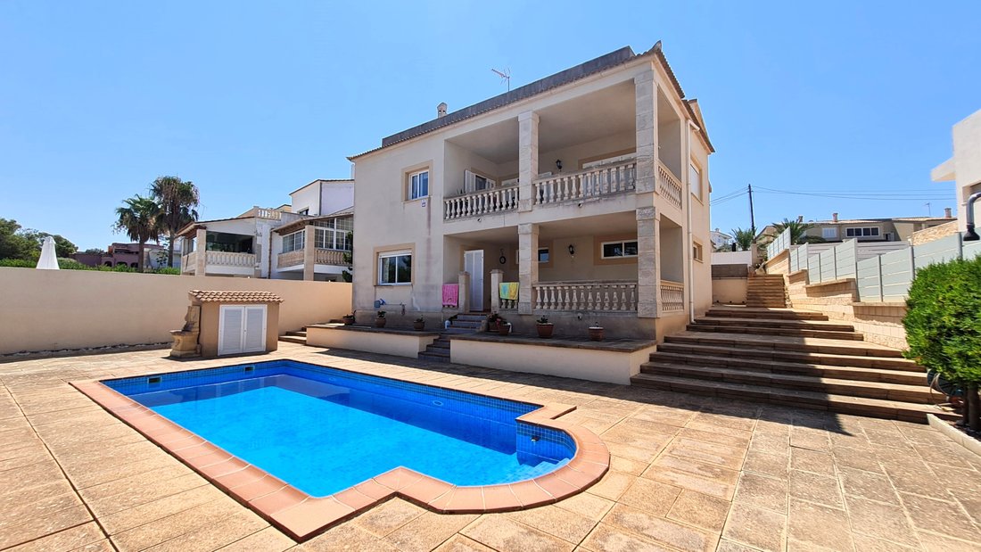 Villa in Llucmajor, Balearic Islands, Spain 3 - 15961252