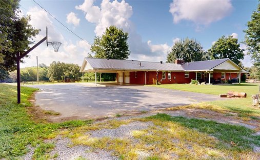 House in Scottsville, Kentucky, United States 1