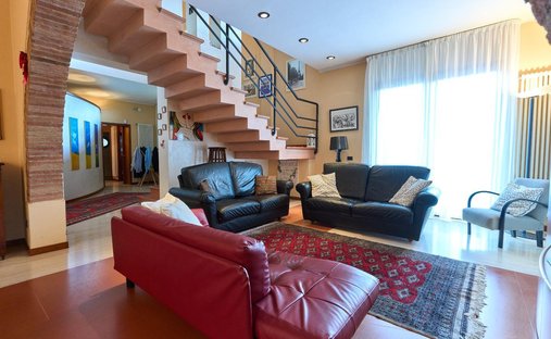 Castle for Sale in Molino d'Egola, Tuscany, Italy