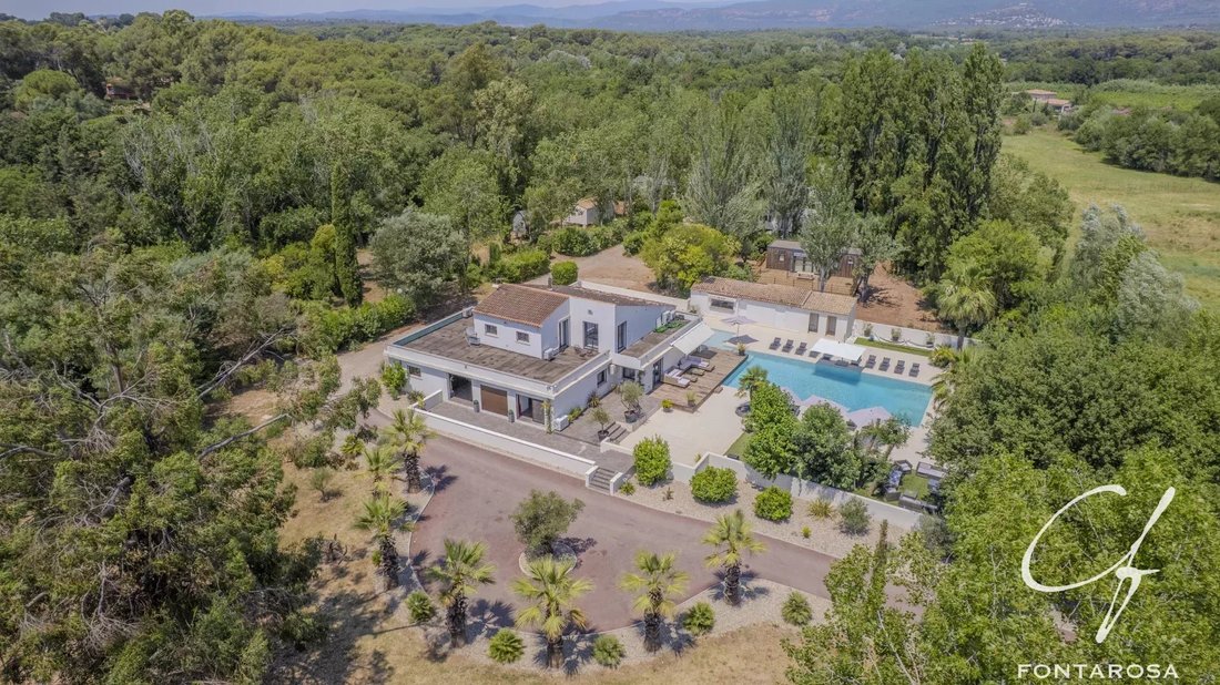 Villa in La Bouverie, Roquebrune-sur-Argens, France 3 - 15963895