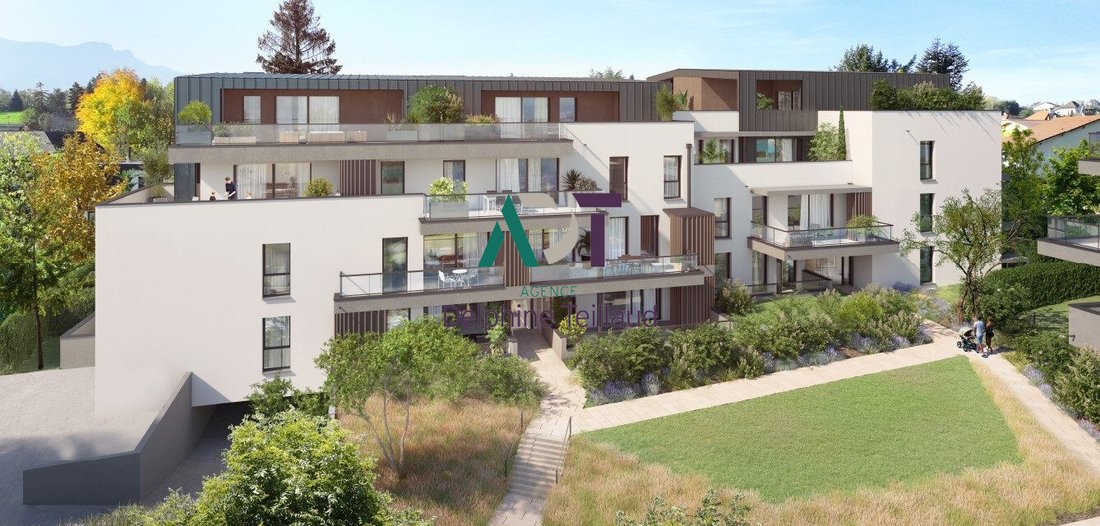 Apartment in Centre Ville Sud-Vallée, Voiron, France 1 - 15707481