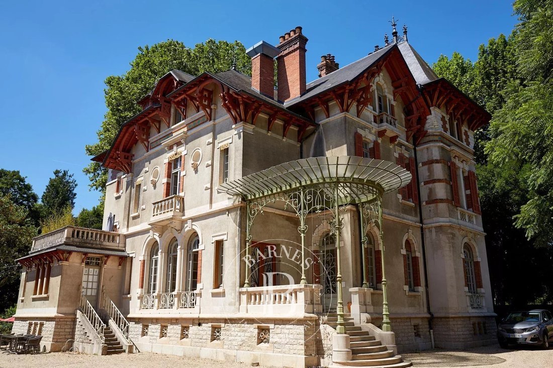 House in Centre Ville, Beaune, France 2 - 15964282