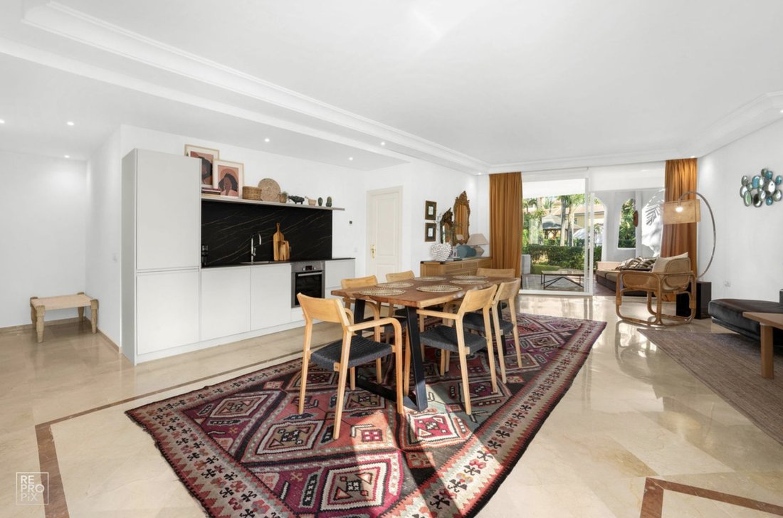 Apartamento en Playa Puerto Banús, Marbella, España 4 - 15964506