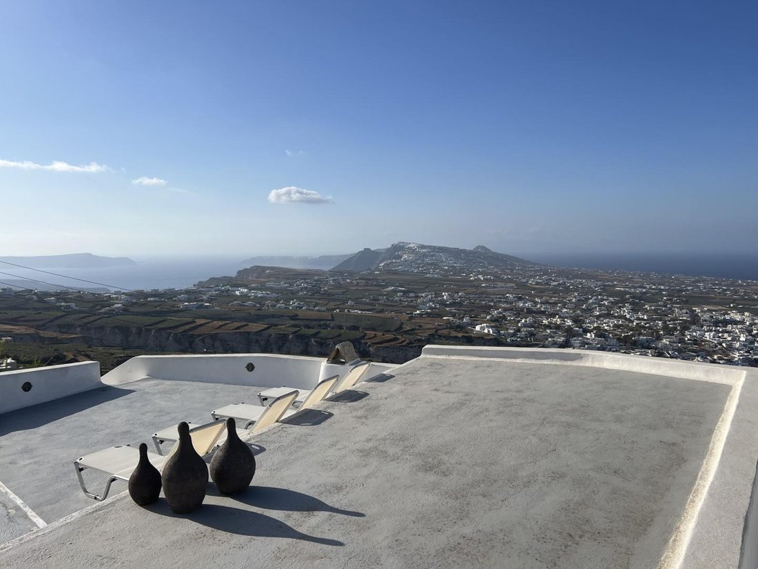 House in Thira, Aegean, Greece 1 - 11867609