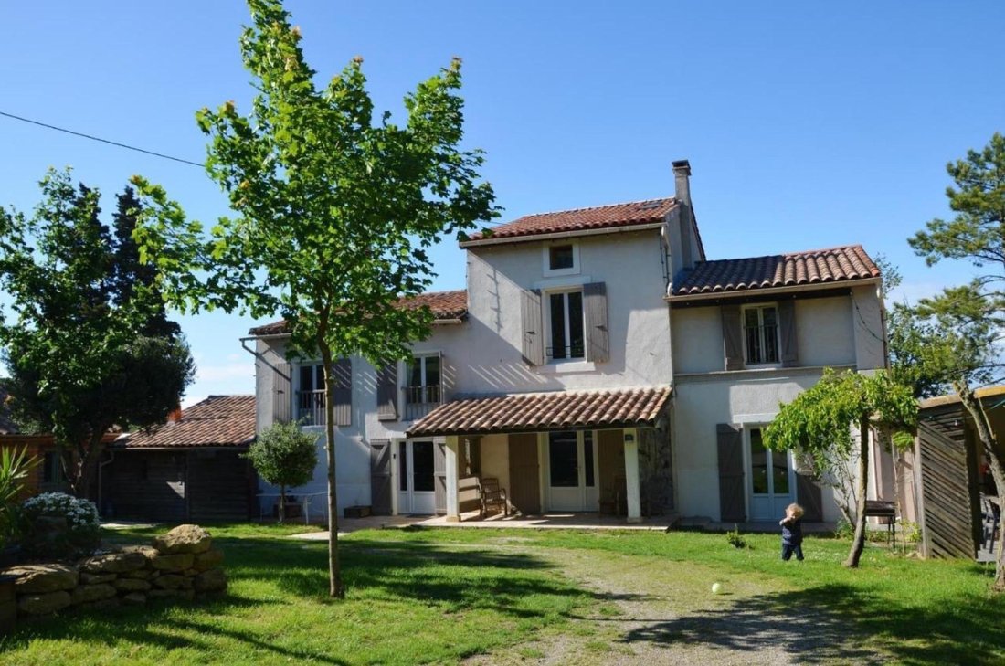 House in Laurac, Occitania, France 1 - 15961827