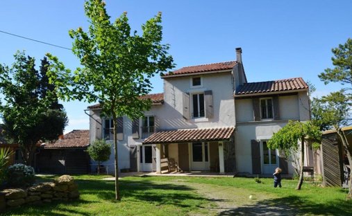 House in Laurac, Occitania, France 1