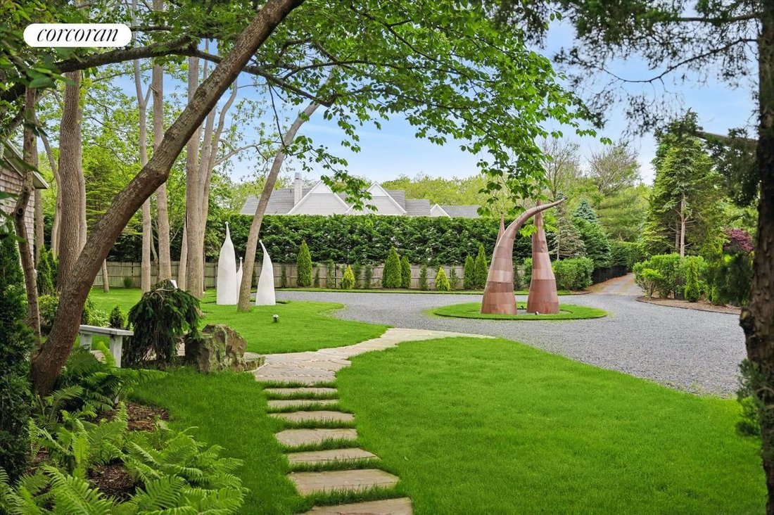 House in Southampton, New York, United States 2 - 15756876