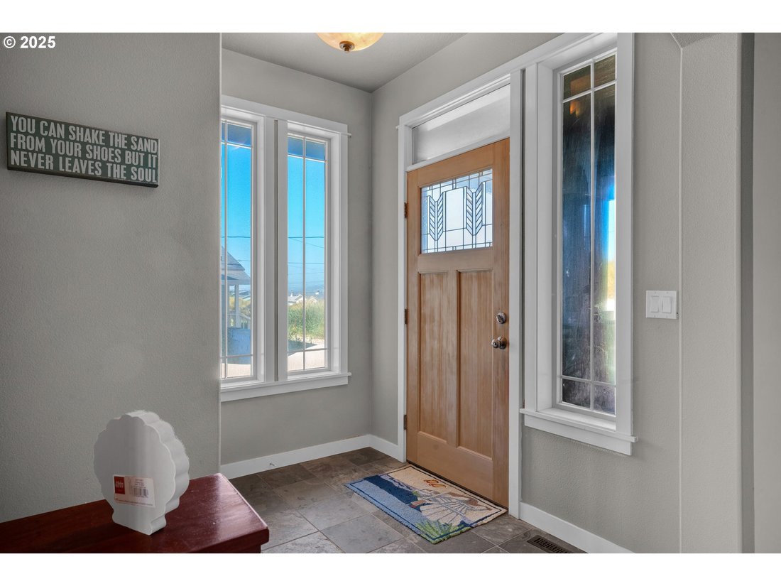 House in Waldport, Oregon, United States 5 - 15963270