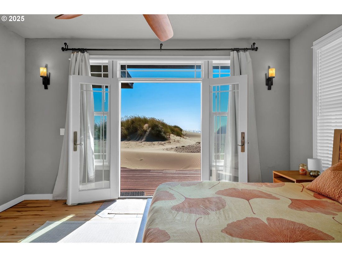House in Waldport, Oregon, United States 2 - 15963270
