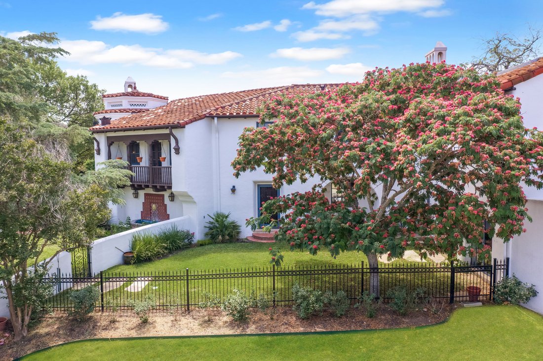 House in San Antonio, Texas, United States 4 - 15961824