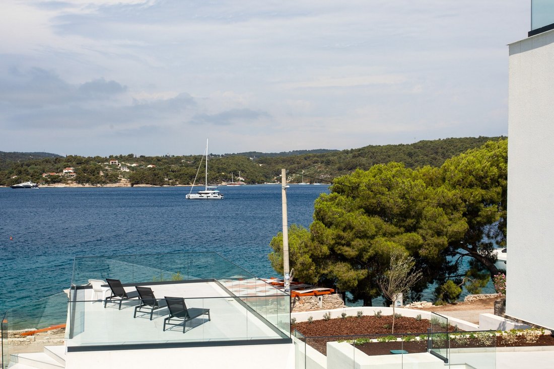House in Srednje Selo, Solta, Split-Dalmatia County, Croatia 3 - 15963683