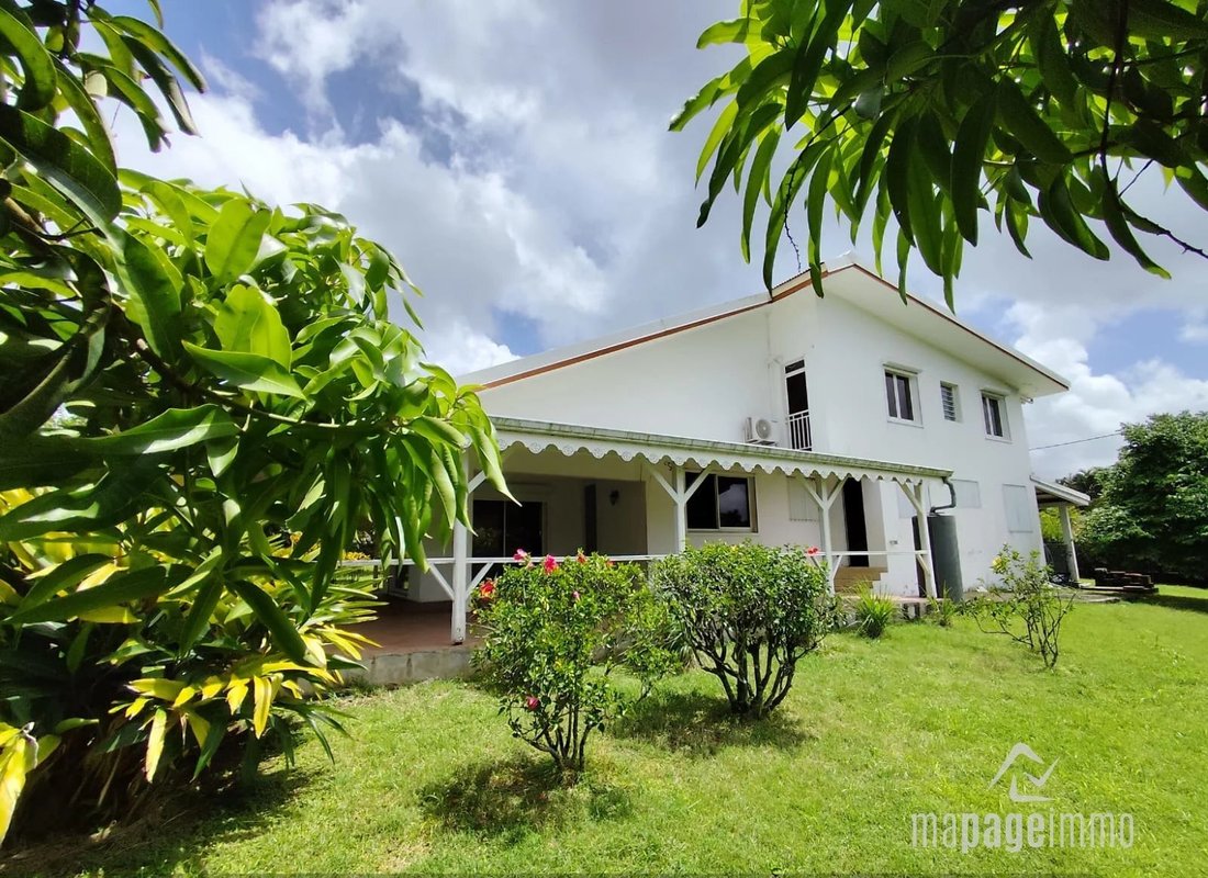 Villa in Le Lamentin, Fort-de-France, Martinique 2 - 15962212