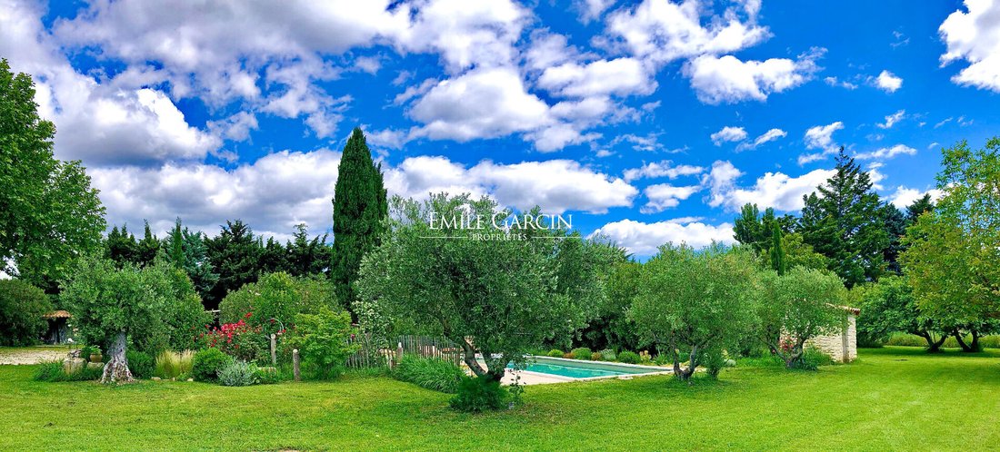 Villa in Châteaurenard, Provence-Alpes-Côte d'Azur, France 3 - 15960645