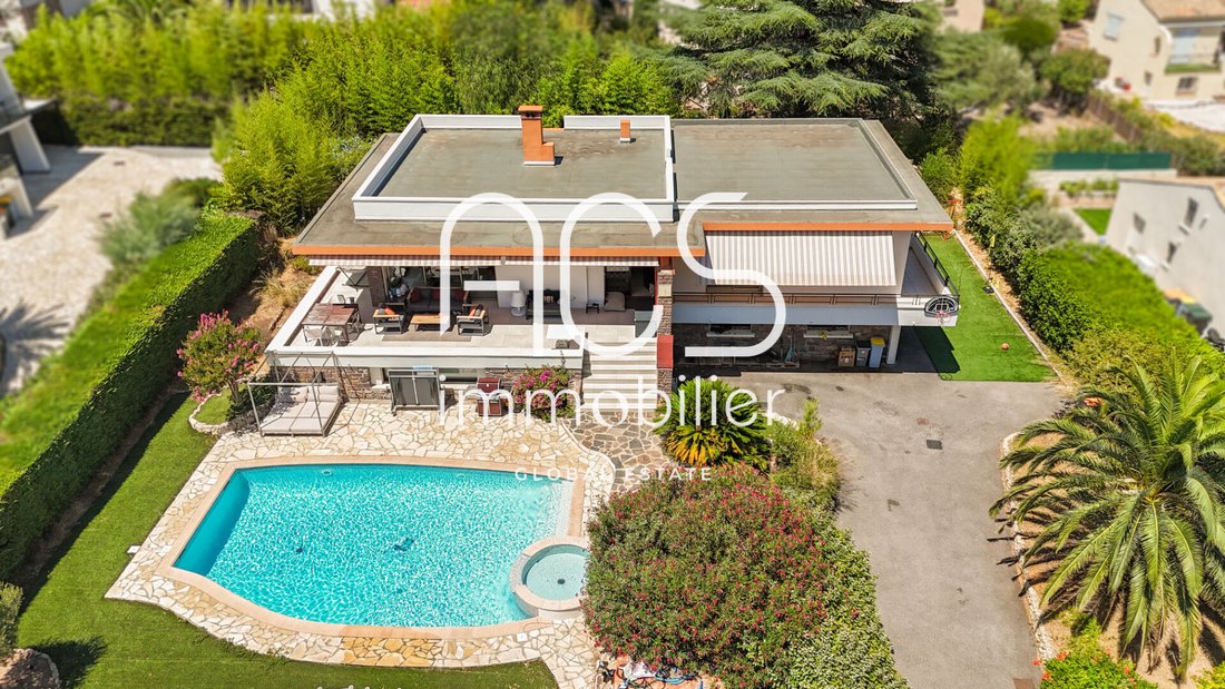 Villa in Boulouris, Saint-Raphaël, France 2 - 15961129