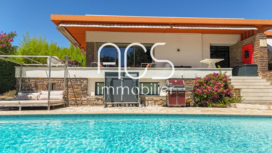 Villa in Boulouris, Saint-Raphaël, France 1 - 15961129