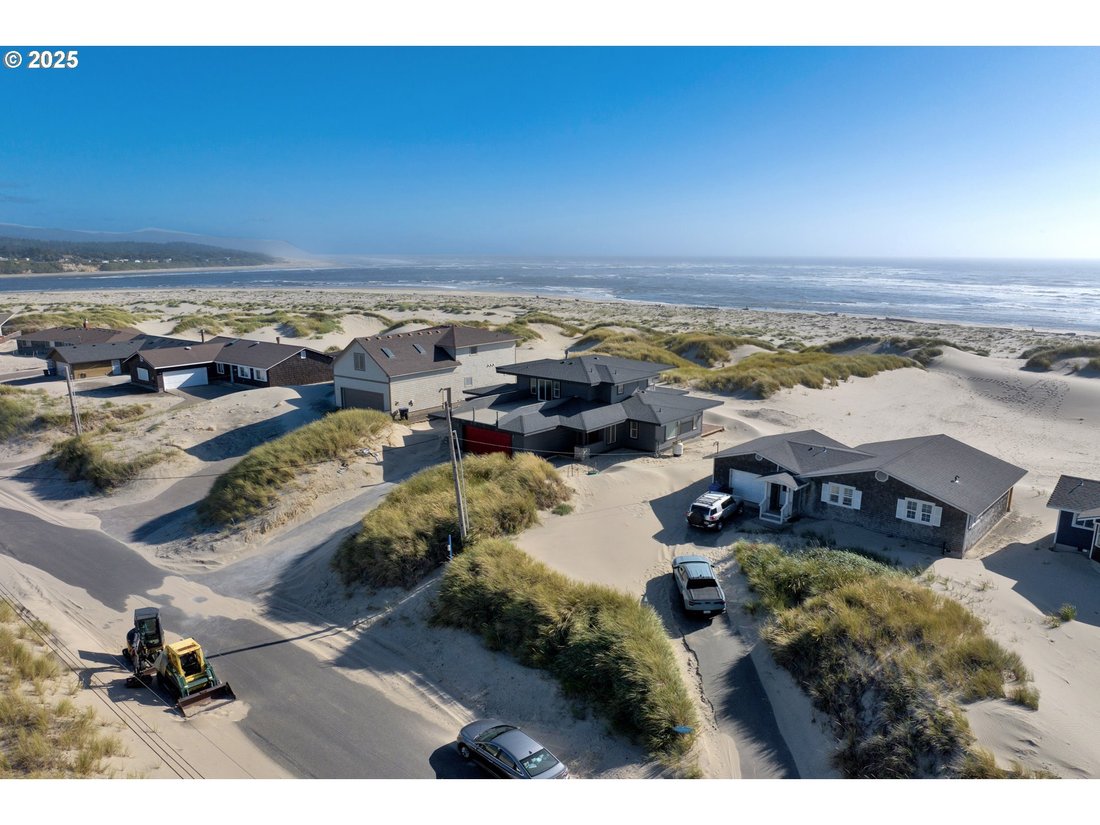House in Waldport, Oregon, United States 4 - 15963270