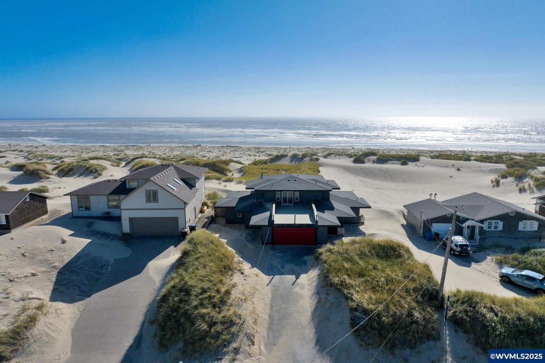 House in Waldport, Oregon, United States 5 - 15963213