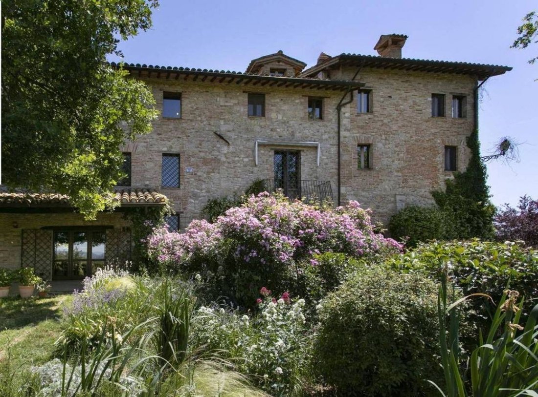 Villa in Todi, Umbria, Italy 2 - 15962159