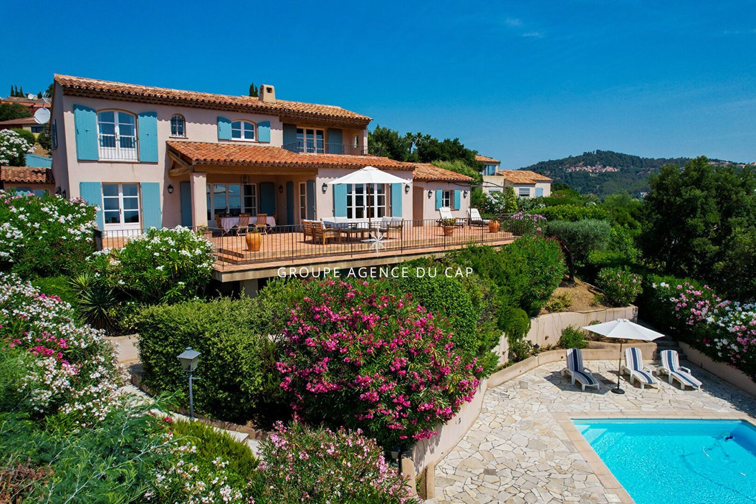 Villa in Les Issambres, Roquebrune-sur-Argens, France 2 - 15961053