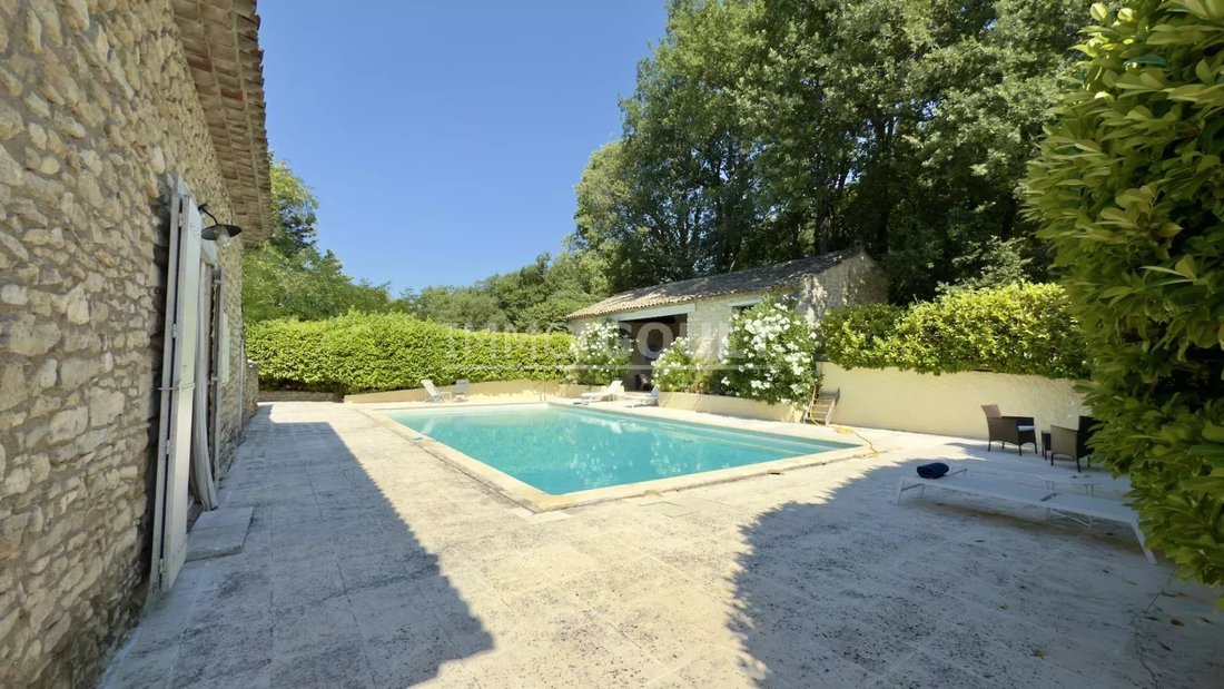 Country House in Goult, Provence-Alpes-Côte d'Azur, France 4 - 15960964