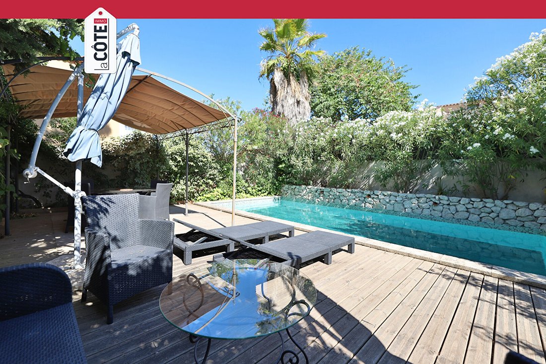 Villa in Plaine Est, Chateauneuf-les-Martigues, France 1 - 15960173