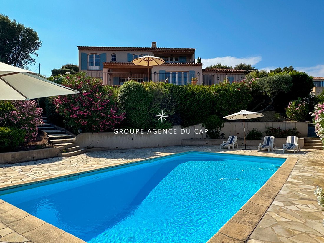 Villa in Les Issambres, Roquebrune-sur-Argens, France 4 - 15961053