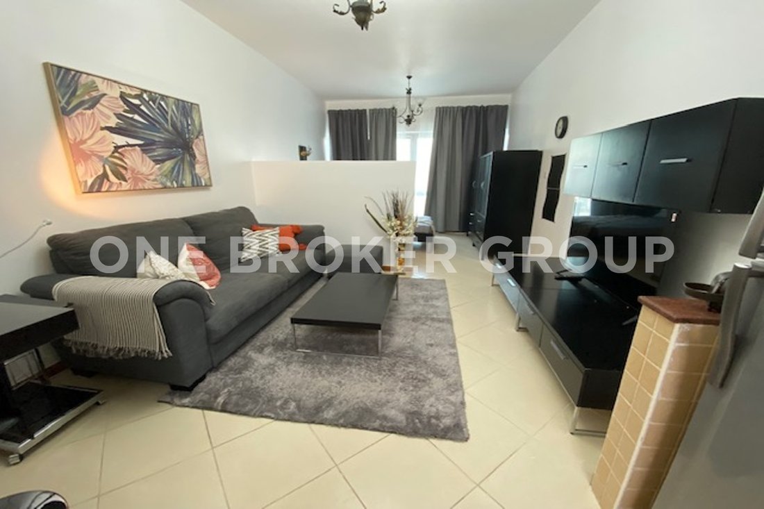 Apartment in Dubai Marina / Marsa Dubai, Dubai, United Arab Emirates 1 - 15963891