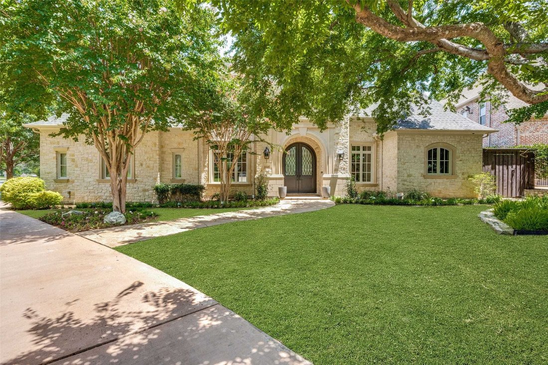Magnificent Dallas Luxury Home - 1100xxs