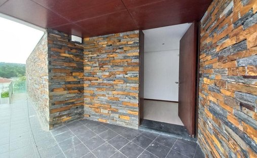Townhouse in Abade de Neiva, Braga, Portugal 1