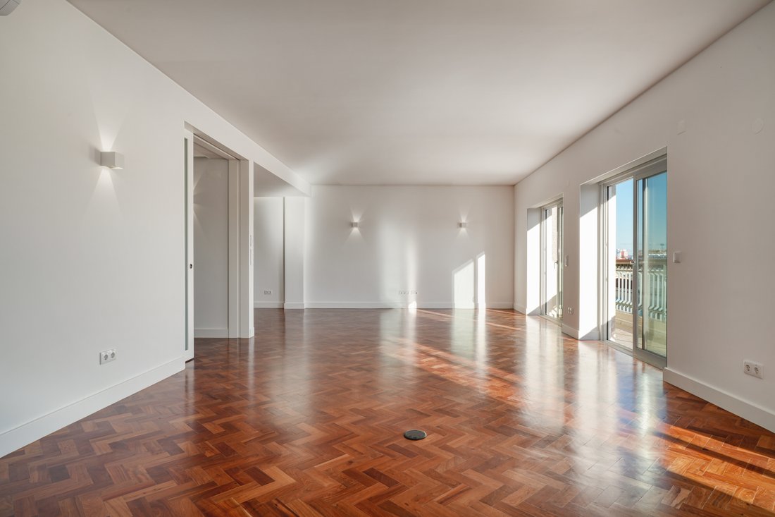 Apartment in Avenidas Novas, Lisbon, Portugal 3 - 15965411