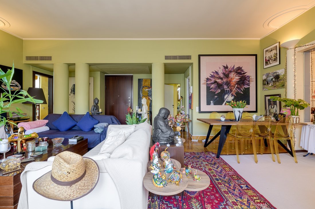 Apartment in Sunoikia Kolonakiou, 1st District of Athens, Athens 3 - 15965583