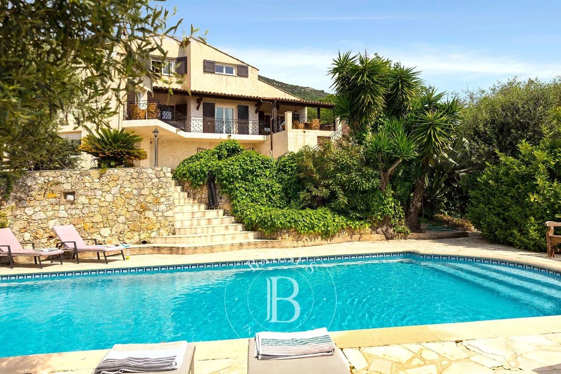 Villa in Gattières, Provence-Alpes-Côte d'Azur, France 4 - 15965516