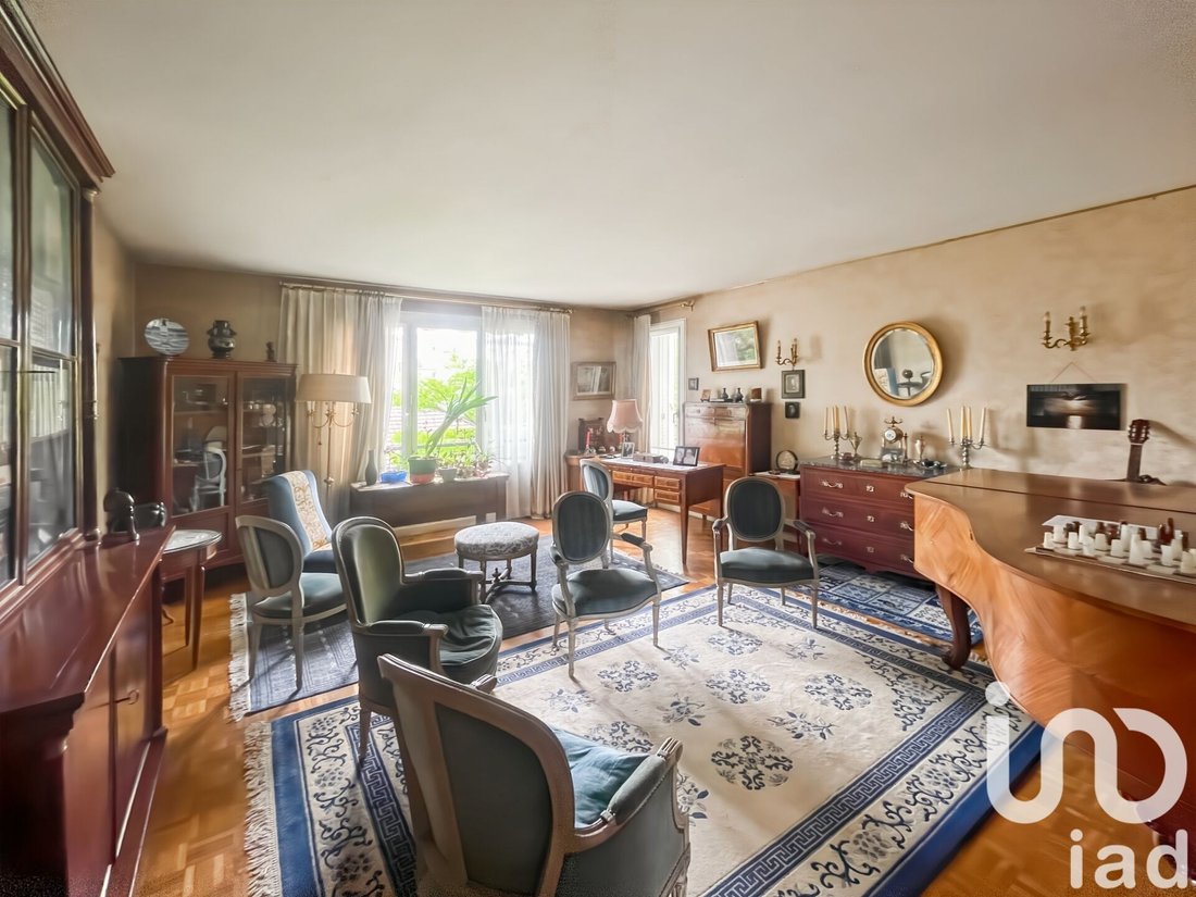 Apartment in Saint-Cloud, Ile-de-France, France 3 - 15900709