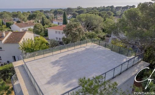 Apartamento en Les Plaines-Les Tasses, Saint-Raphaël, Francia 1