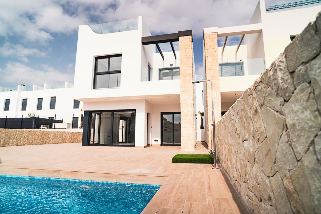 Villa in Orihuela, Valencian Community, Spain 3 - 15966306