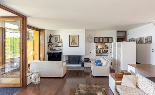 Castle for Sale in Lesa, Piedmont, Italy