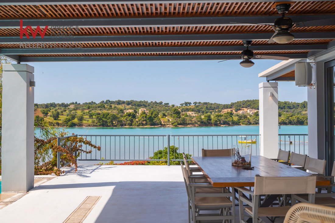 Villa in Koinotita Portoxeliou, Kranidi, Greece 1 - 15966659
