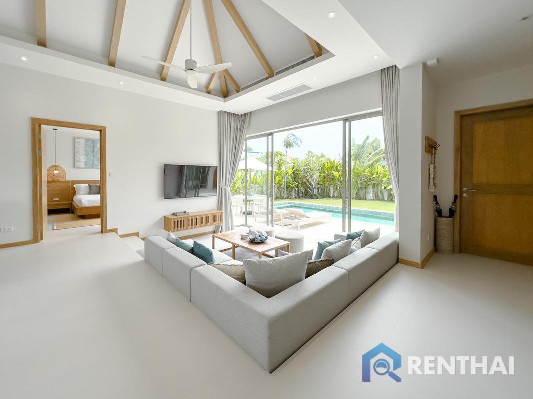 Villa in Thep Krasatti, Phuket, Thailand 2 - 15965947