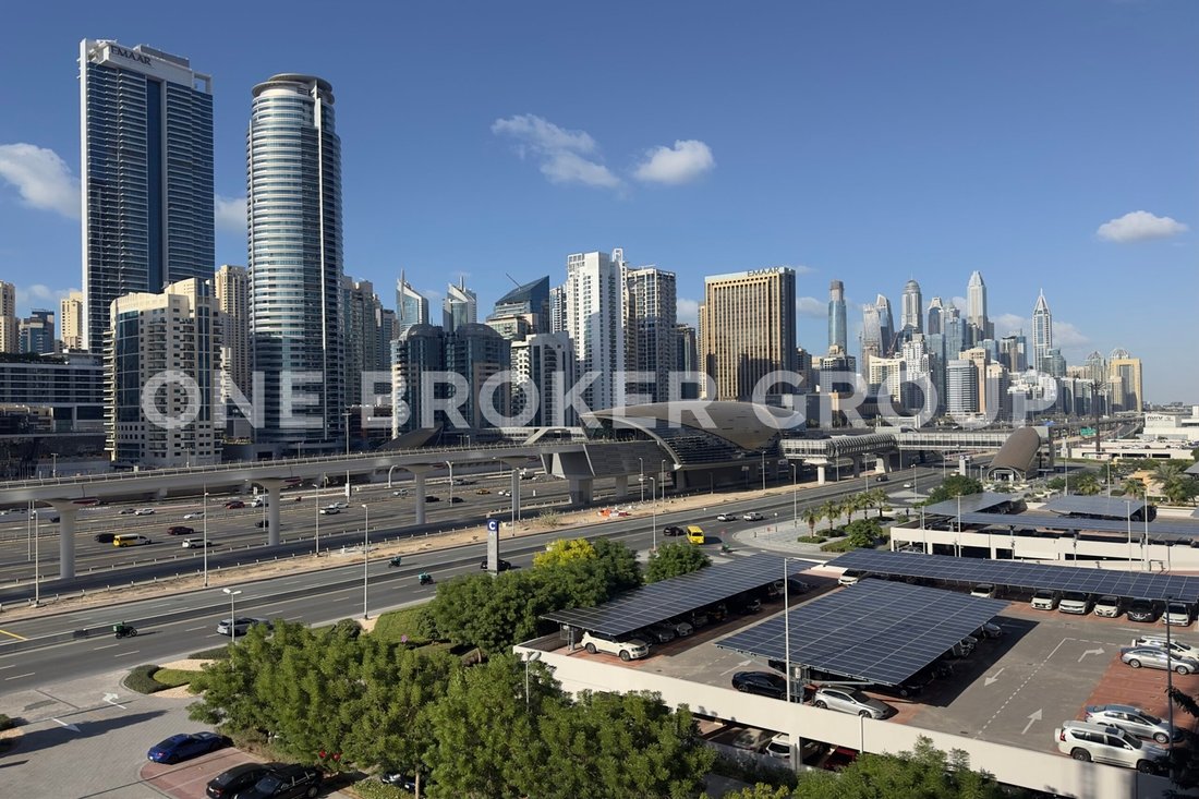 Penthouse in JLT / Jumeirah Lakes Towers, Dubai, United Arab Emirates 1 - 15965754