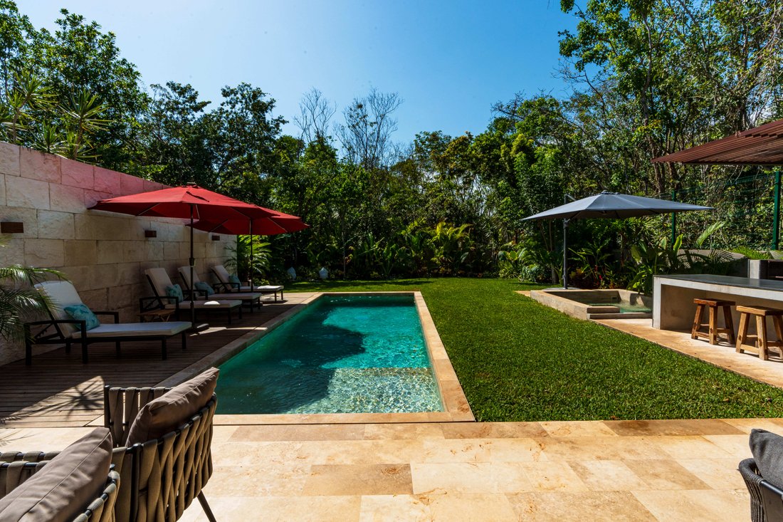 Curated visual reference: Picture Idea: Eco Luxury Villa In Xpu Ha 5 Min From The
