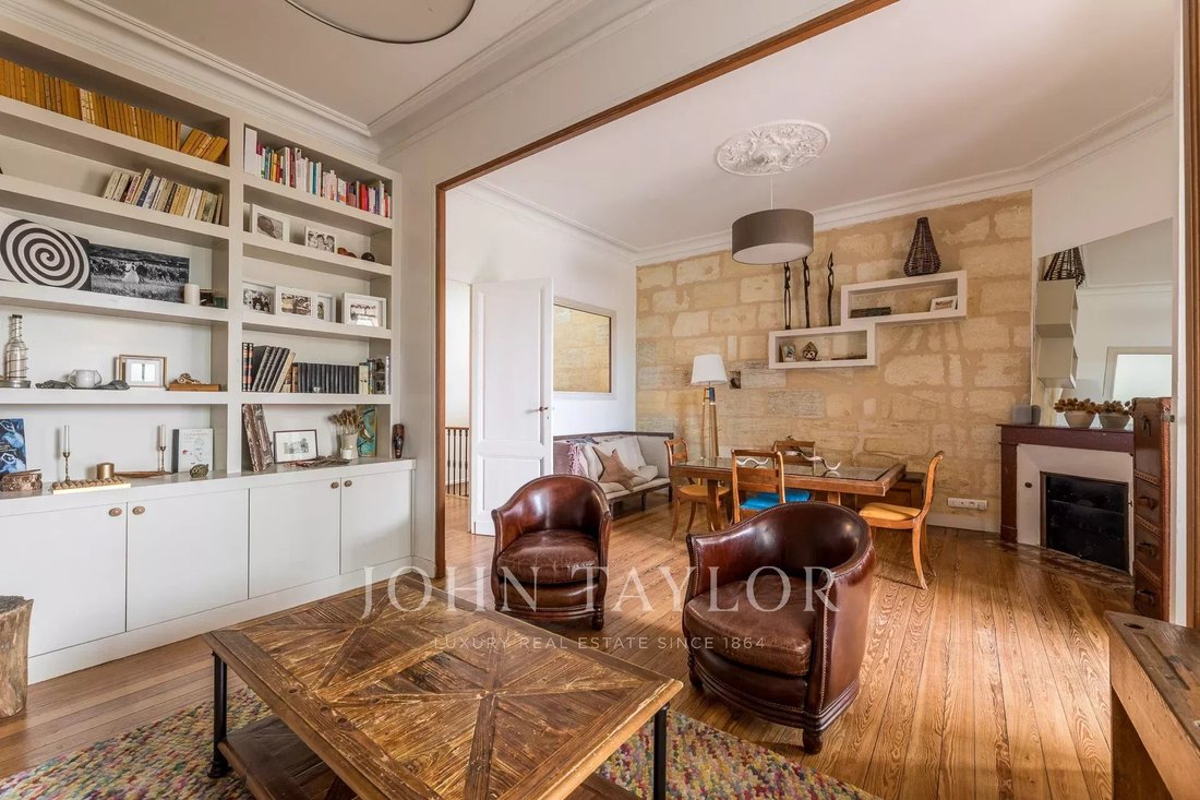 Apartment in Hôtel de Ville-Quinconce-Saint Seurin-Fondaudège, Bordeaux, France 1 - 15967035