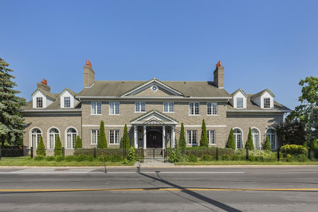 House in Beloeil, Quebec, Canada 1 - 15968850